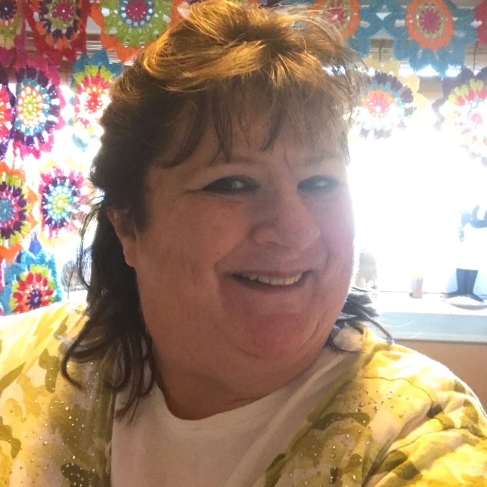 Meet your Posher, Connie